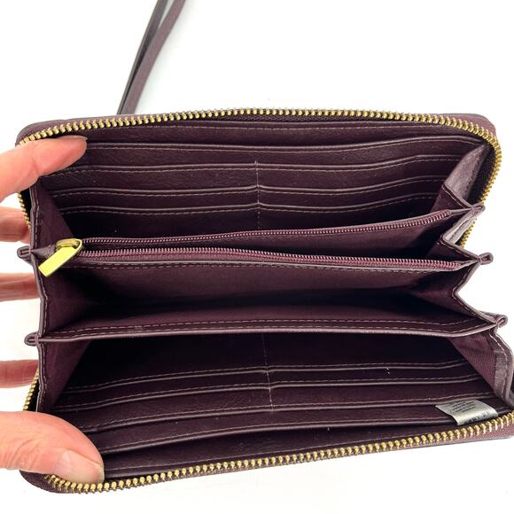 Fossil Logan Purple Multi-Color Striped Zip Around Leather Wallet Wrist Strap - Picture 9 of 9